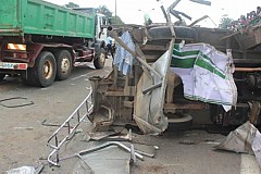 Riviera 2 : collision entre un camion et un gbaka, une vingtaine de blessés