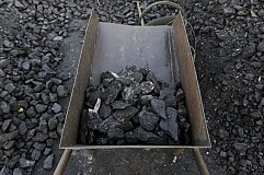 Un gouverneur russe offre des tonnes de charbon à ceux qui perdent du poids