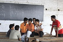 Inde : Se plaignant de maux d'estomac  pendant un cours, une fillette de 13 ans a accouché dans les toilettes de l'école