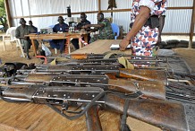 Remise de 3 magasins de stockage d'armes à la douane ivoirienne  