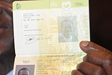 Présentation du timbre, du passeport biométrique et de la carte d'identité de la CEDEAO  