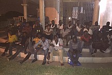 Arrivée à Abidjan de 26 Ivoiriens en «situation irrégulière» expulsés du Gabon  
