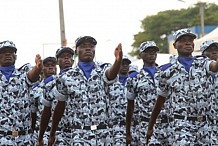 Côte d'Ivoire: près de 1000 élèves policiers présentés au drapeau national  