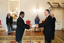 Diplomatie: SEM Koffi Fana Theodore présente ses lettres de créances au President Portugais