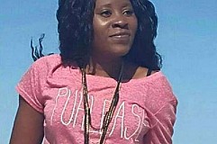 (Photos) Zimbabwe : Une femme vole l'argent de son amie et le cache dans son vagin (Photos) Zimbabwe : Une femme vole l'argent de son amie et le cache dans son vagin
