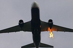 Un avion prend feu en vol et évite le crash grâce aux pilotes
