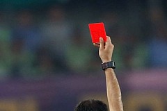 Exclu pour une dispute avec... son coéquipier Exclu pour une dispute avec... son coéquipier