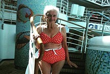 A 90 ans, cette Australienne a la classe en bikini
