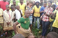 Cameroun : Un homme retrouvé coincé dans la jante d'un Camion