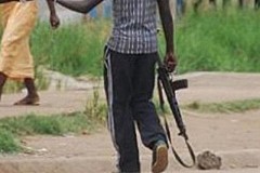 Kong : Un coupeur de route viole 15 femmes
Kong : Un coupeur de route viole 15 femmes