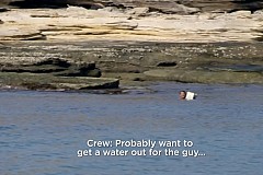 (Vidéo) A la recherche d'un mérou géant, ils trouvent un homme échoué sur une île déserte (Vidéo) A la recherche d'un mérou géant, ils trouvent un homme échoué sur une île déserte