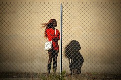 Une ado vendue 9.000 euros et forcée de se prostituer
Une ado vendue 9.000 euros et forcée de se prostituer
