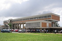 Violences à l'Université : la FESCI va continuer la grève alors qu'une cinquantaine d'étudiants passeront devant les tribunaux ce lundi