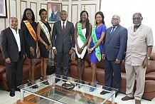 Emploi Jeunes: le ministre Sidi Touré initie les lauréates de Miss Ci 2016 à l’entreprenariat