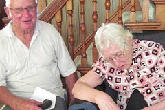 Mariés depuis 63 ans, ils meurent à 20 minutes d'intervalle Mariés depuis 63 ans, ils meurent à 20 minutes d'intervalle