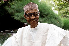 Il donne le Nom du Président Nigérian à son chien. Il est poursuivi en justice. Il donne le Nom du Président Nigérian à son chien. Il est poursuivi en justice.