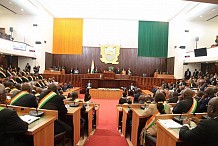 Les députés aiguillonnent leur ‘’sens critique’’ pour ‘’analyser sereinement’’ l’avant-projet de la constitution ivoirienne
