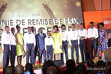 Excellence : La CIE récompense les 14 meilleurs élèves de Côte d’Ivoire
