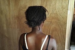 Violée,elle demande un deuxième coup à son violeur Violée,elle demande un deuxième coup à son violeur