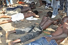 Sikensi: Un policier pris en flagrant délit dans un fumoir Sikensi: Un policier pris en flagrant délit dans un fumoir