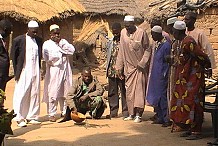 (Photos) Togoniéré (Ferkessédougou) : Un jeune d’une vingtaine d’année retrouvé pendu en brousse 