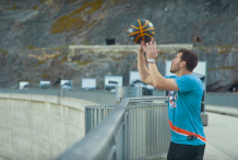 Basket: Attention, vertige... Le record du panier le plus haut du monde a été battu