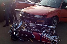 Bouaké/Accident de la circulation : un accrochage entre un taxi et un taxi-moto fait un blessé