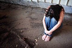 France: Sa petite amie de 13 ans se refuse à lui, il organise un viol collectif pour la punir France: Sa petite amie de 13 ans se refuse à lui, il organise un viol collectif pour la punir