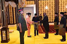 Malaisie : Le nouvel Ambassadeur de Côte d’Ivoire Sylvestre Kouassi Bilé a présenté ses Lettres de Créance au Roi Malaisien