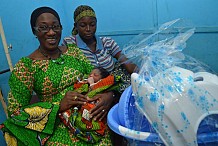 Madame Sangafowa fait rêver les enfants de la cité du Poro