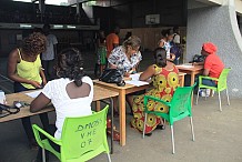 Ouverture du concours de CAFOP 2017: les candidats se bousculent devant la caserne des sapeurs-pompiers
