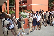Côte d'Ivoire: des heurts au lycée Mermoz avec des élèves du public en grève

