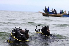 Koumassi: En pleine traversée avec ses clients, un piroguier tombe dans la lagune et se noie