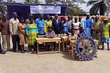 Grand-Bassam -  Appui au système éducatif : Le Rotary club offre 100 tables-bancs