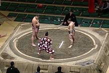 Un sumo victime d’un violent KO (vidéo)
