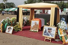 Inhumation de Pokou: Acclamations, émotions et hommage à Tiassalé