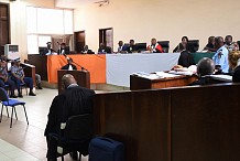 Procès du Novotel en Côte d’Ivoire: dix prévenus confrontés à des vidéos
