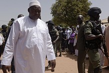 Législatives en Gambie: large victoire du camp du président Adama Barrow
