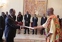 Quatre nouveaux Ambassadeurs accrédités en Côte d'Ivoire présentent leur lettre de créance au président Ouattara