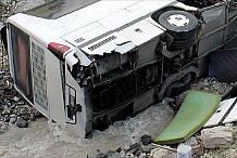 Egypte : la chute d'un bus depuis un pont tue 14 personnes
