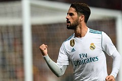 Isco offre au Real sa première victoire à domicile
Isco offre au Real sa première victoire à domicile