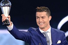 Cristiano Ronaldo sacré joueur de l’année FIFA 2017 !