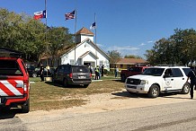 États-Unis : une fusillade dans une église du Texas fait au moins 26 morts