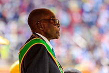 Zimbabwe : Mugabe fait sa première apparition publique depuis le coup de force militaire