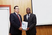 La Côte d’Ivoire doit combler son fossé technologique pour être un pays émergent, selon la Banque mondiale