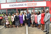 Children of Africa reçoit un bibliobus équipé de plus d’un millier de livres