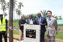 Grand- bassam : Pose de la première pierre de l'atelier d'électricité 