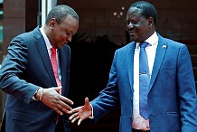 Kenyatta et Odinga se réconcilient pour faire sortir le Kenya de la crise