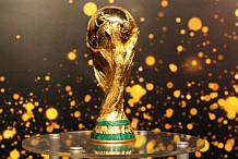 Football: arrivée à Abidjan du trophée de la coupe du monde Russie 2018