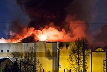 Russie : des dizaines de morts dans l'incendie d'un centre commercial